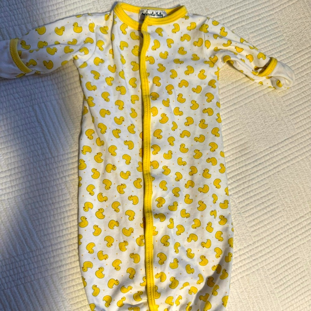 Snap gown duckies
